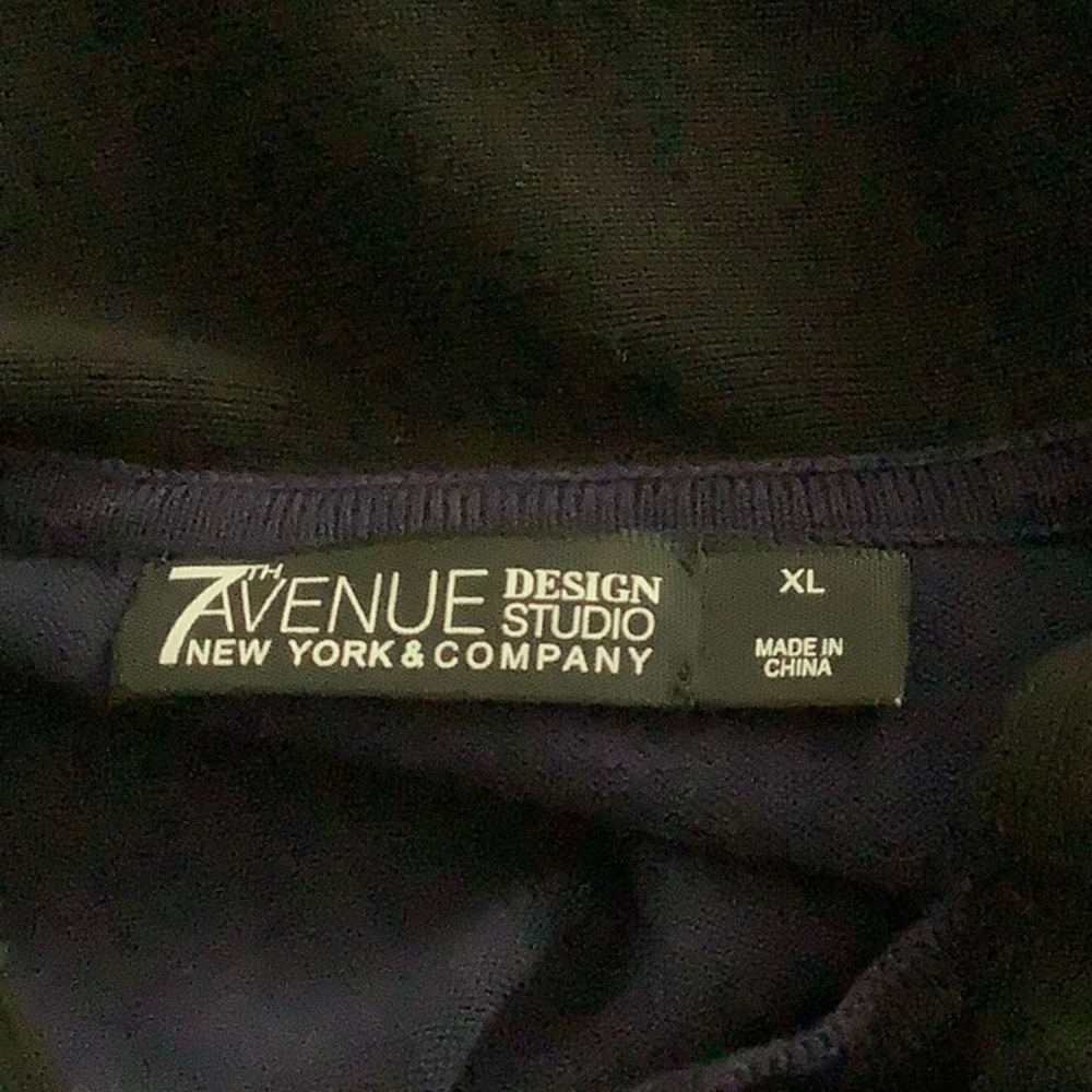 7th Avenue Design Studio - Picture 4 of 6